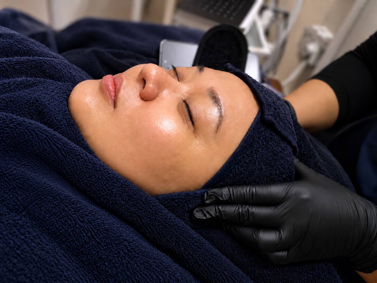 Rawatan Muka AuraFara Spa